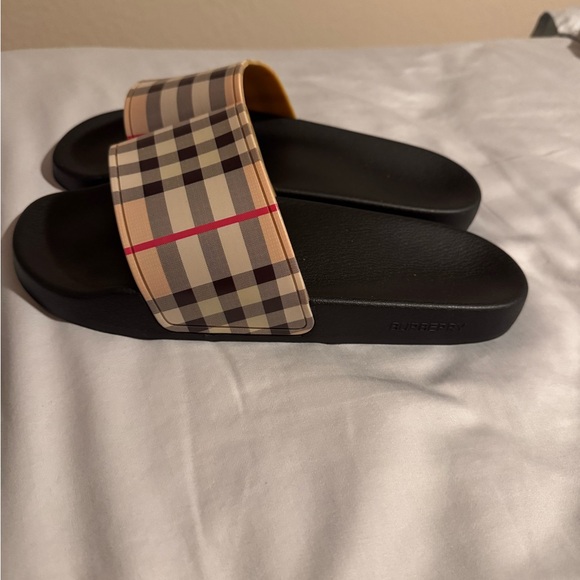 Burberry Men's Checkered Black and Tan Sandals - Picture 1 of 4